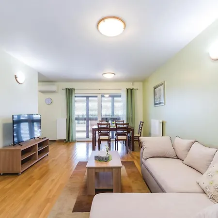 Two-bedroom In Appartamento *