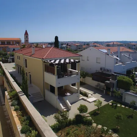 Two-bedroom In Appartamento *